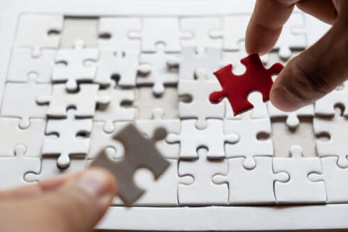 Clio Acquires ShareDo to Expand in Legal Tech